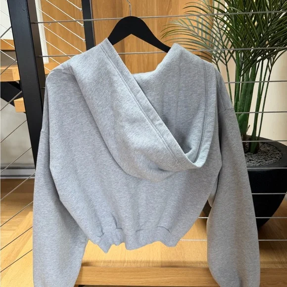 TNA Cozy Sweatfleece Cropped - Picture 2 of 3